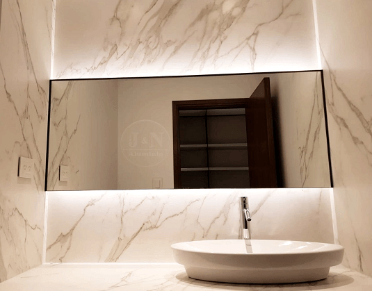 Espejo retroiluminado LED - JN Aluminio Neuquén